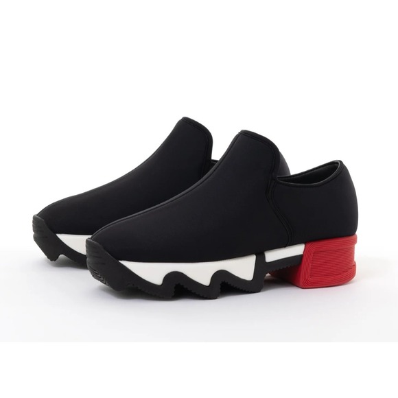 iRI NYC Wes Sneakers Black Red Unisex SZ 38 US 8W Slip Ons Neoprene Italian NEW - Picture 1 of 10